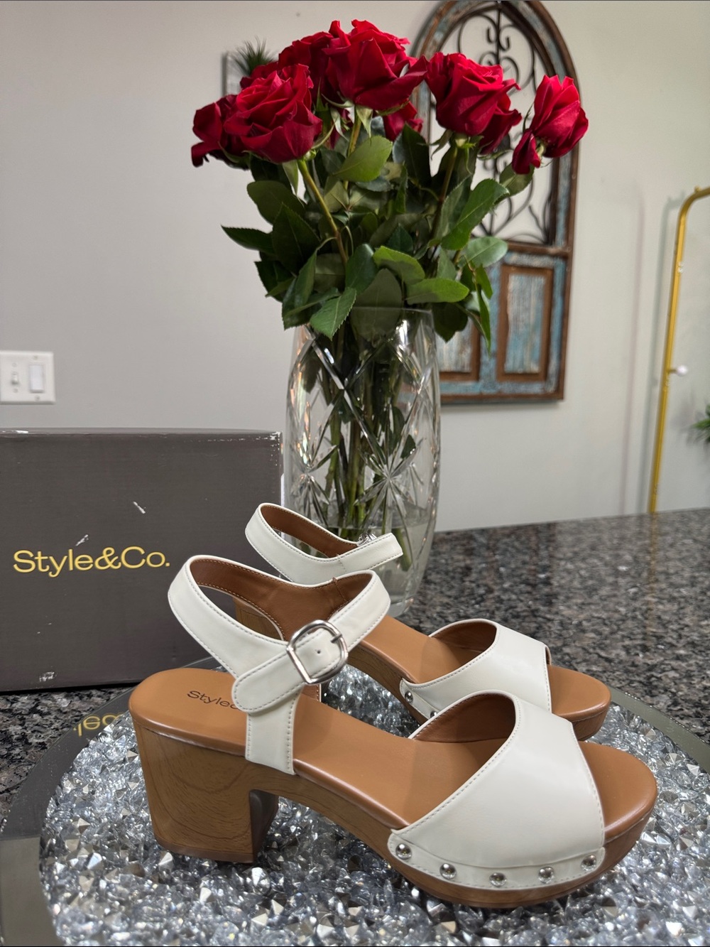 Style & Co. anddreas Women's White faux wood Platform Sandals NEW 7.5